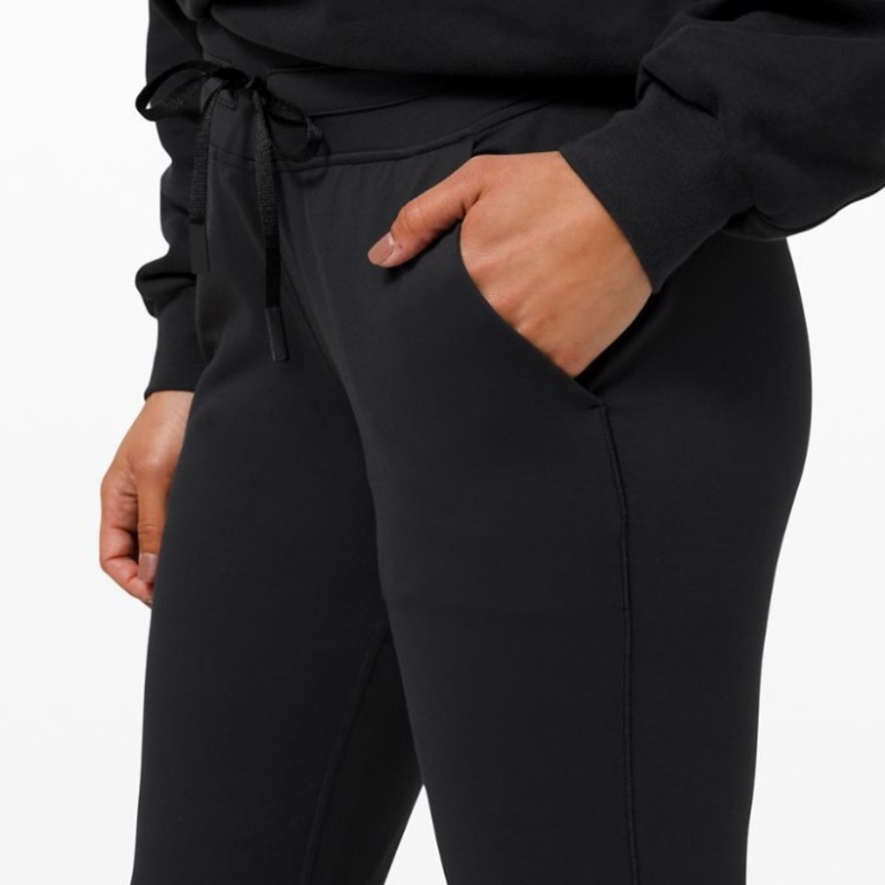 Ready to Rulu Jogger